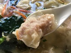 鲜肉馄饨-长人馄饨铺(解放街店)