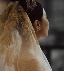 点击看大图 -GRACE KELLY婚纱与礼服(北京店)