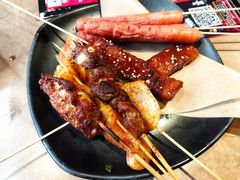 -何师烧烤Pro ·江湖川菜·小龙虾·精酿(太古里旗舰店)