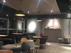 -瑞幸咖啡(宝华国际广场店)