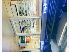 -全家便利店(上海火车站站二店)