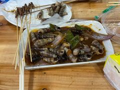 -蚝哥花姐湛江烤生蚝(美丽湾市场店)