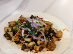 -明本湛江鸡•海鲜小厨(陈家祠店)