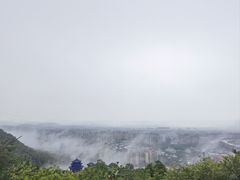 -云卷云书咖啡厅