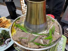 -撒拉人家.酸菜牦牛肉火锅