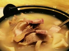 -湖影中餐厅·南京金茂威斯汀大酒店