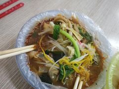 -老邮差酸辣粉麻辣烫(步行街店)