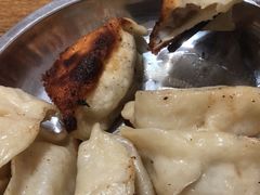 -黄阿姨锅贴大王(万航渡路店)