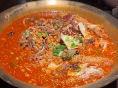 -张翻越·川渝冒菜·武汉黑鸭煲(城北万象城店)