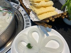-江小渔鲜鱼火锅(西二道街店)
