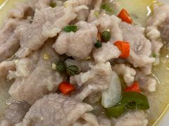 藤椒肉片饭-北京大学-学五食堂