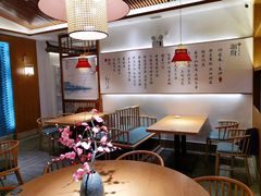 -呷湘厨·鱼汤捞饭·剁椒鱼头·辣椒炒肉(国家会展中心店)