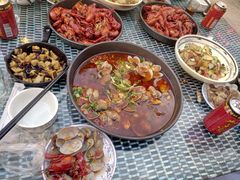 -去吃小龙虾·江湖菜·烧烤(南滨路店)