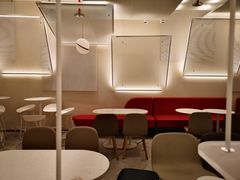 大堂-奈雪的茶(华侨城创意园店)