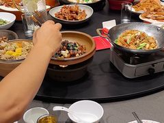 -阿瓦山寨·湘菜现炒·剁椒鱼头王(咸阳总店)
