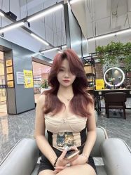 -藤野造型烫染·漂发