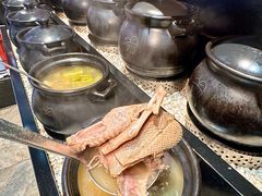 -荣基四海一家·家常菜·海鲜大排档(新安店)