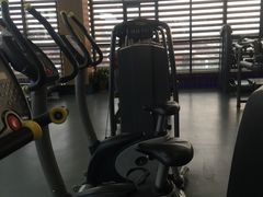 -零距离国际健身游泳中心(九龙湖店)