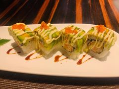 牛油果反卷-山葵家·创意料理(临平银泰城店)