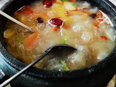 -鲁朗纳麦石锅鸡庄园