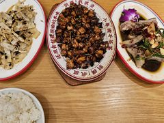 -小粤楼·怀旧粤菜(万辉国际广场店)