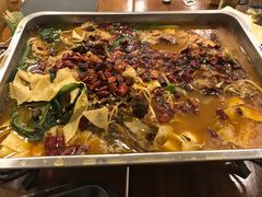 -老猎户炭火锅羊汤(万达店)