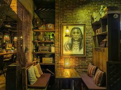 -城墙外BAR