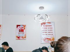 大堂-歹歹的加个面过油肉拌面