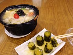 -三鞭一花·独一处·元英砂锅(海光寺店)