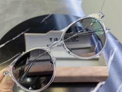 -罗伯特眼镜·蔡司官方授权(罗湖国贸店)