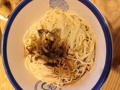 -禧凰·老上海白斩鸡辣肉面店