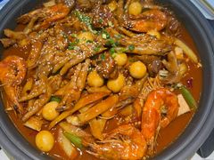 -徐记小怪兽肉蟹煲(中央大街店)