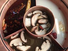 -滇釜火锅·能喝汤的火锅(车公庄店)