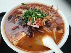 三鲜-西环肥仔螺蛳粉(南宁第一分店)