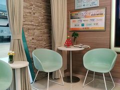 -维乐口腔(美维云门诊陆家嘴店)