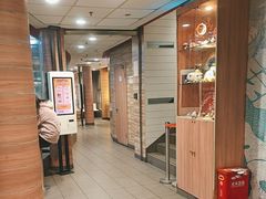 -麦当劳(虹梅路地铁站店)