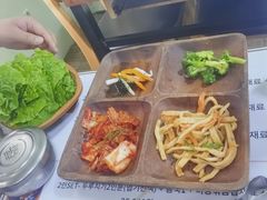 -城山辣炒黑猪肉