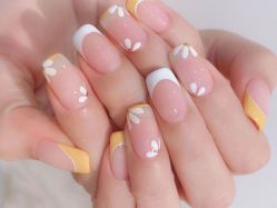 -悦指间美甲美睫