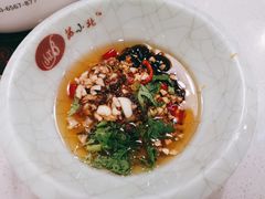 -苏小北旋转小火锅(鲁商广场店)