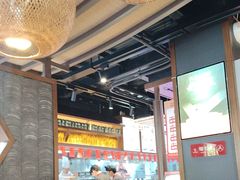 -魏铭鱼头捞饭(晋阳路店)