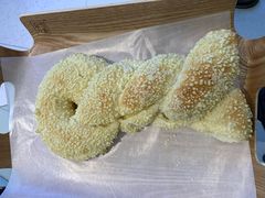 -奈雪的茶(亨特国际广场店)