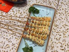 -小董哥烤串·爆汁大油边(故宫店)