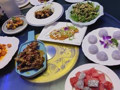 -忘忧草融合私房菜(红鼎国际店)