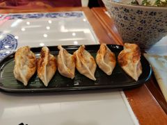-东方饺子王(新阳路店)