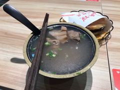 -小魔童·鲜切牛肉粉(时尚天河东区店)