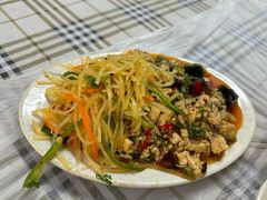 -尹记餐馆(花园店)