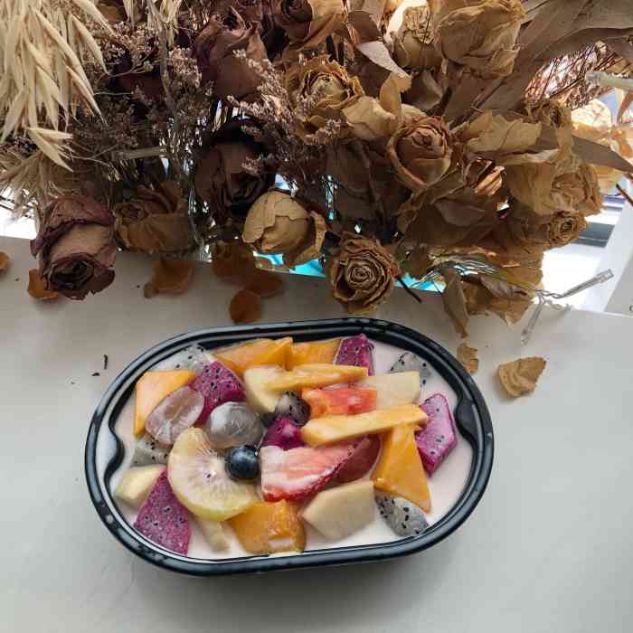 蜜桃家鲜果捞(五里牌店)-"真的超级好吃,店主也特别好,经常多送东西.