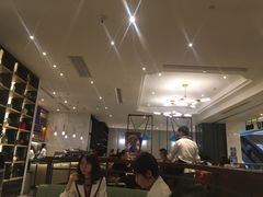 -港丽餐厅(高德置地店)