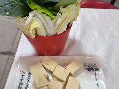 -羊家胡同·龙虾烧烤火锅(龙汇路店)