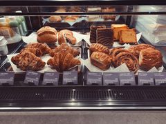 -星巴克臻选(上海合生汇1F店)